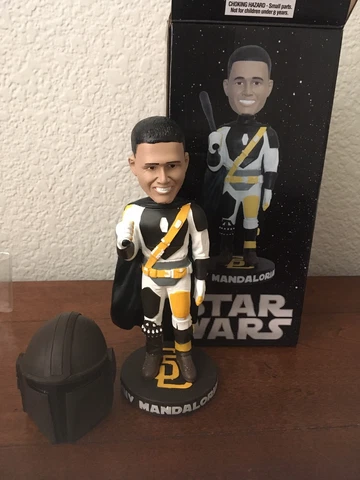 Manny Machado Mandalorian Star Wars Bobblehead San Diego Padres Bobblehead NIB Cover