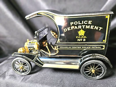 Franklin Mint 1931 Ford Model T Police Wagon 1:24 Scale Inv. #3322 - Image 1 of 4