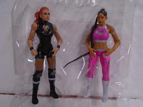 WWE Becky Lynch Vs Bianca Belair Championship Showdown Series Figure Mattel Cover