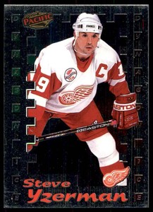 1998-99 Pacific Dynagon Ice Inserts Steve Yzerman Detroit Red Wings #10