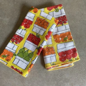 2 Vintage Vera Neumann Napkins - Picture 1 of 7
