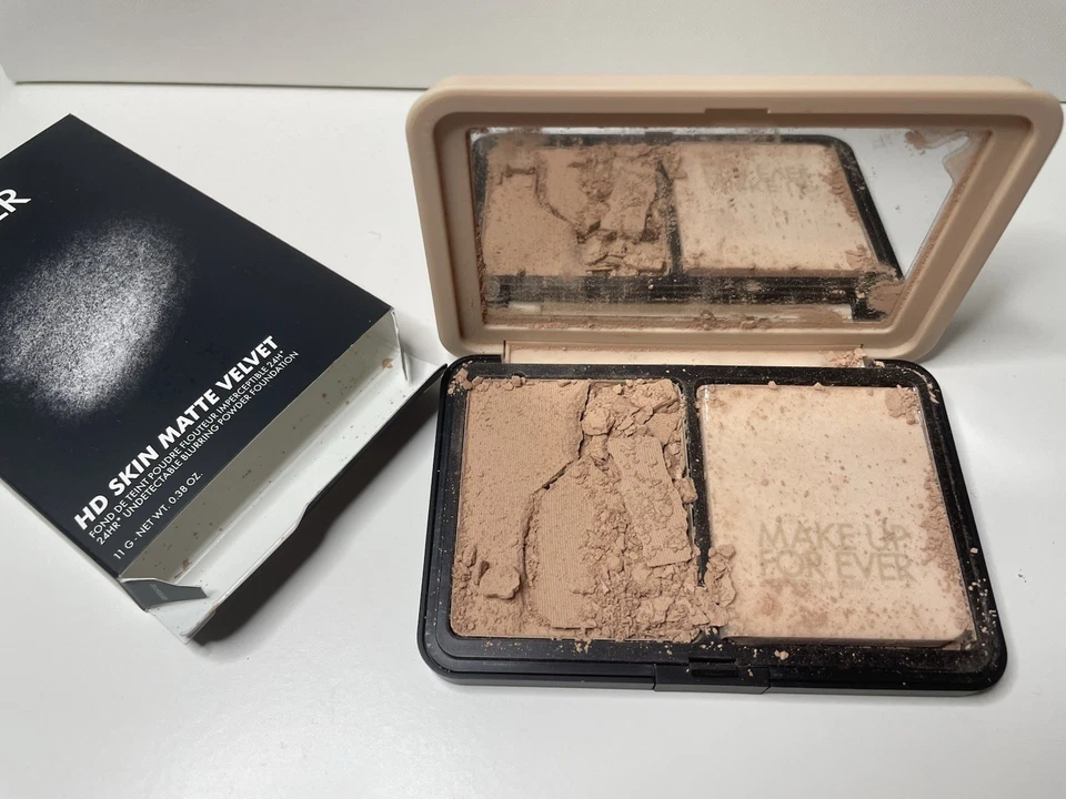 MAKE UP FOR EVER HD Skin Matte Velvet Powder Foundation – Shade 1R12 – 11g - Image 1 of 1