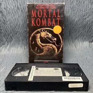 Mortal Kombat VHS Tape 1995 Christopher Lambert Talisa Soto Bridgette Wilson - Picture 1 of 8