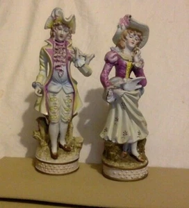 Estatuillas vintage. Vestido victoriano. Juego de 2 (pareja masculina, femenina). Est. Años 20. - Imagen 1 de 7