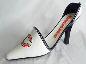 NFL Chicago Bears Decorative Jeweled Embossed Bottle Holder High Heel Shoe - Picture 1 of 5