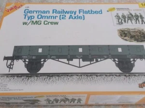 DRAGON 9114 1/35 German Railway Flatbed Typ Pmmr (2 Axle)W/MG Crew model kit - Picture 1 of 2