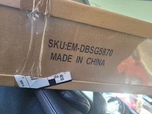 EMART 61 in x 72 in Collapsible Chromakey Panel Green Screen for Photo Backdrop - Picture 1 of 2