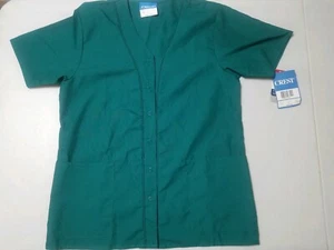 CREST SCRUB TOP NEW WITH TAGS XS GREEN WITH 2 LOWER FRONT POCKETS SNAP FRONT - Picture 1 of 7