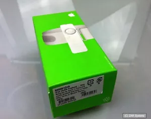 Original Apple M9981G/A Armband in Grau für iPod Shuffle einfacher Zugriff, NEU - Picture 1 of 1