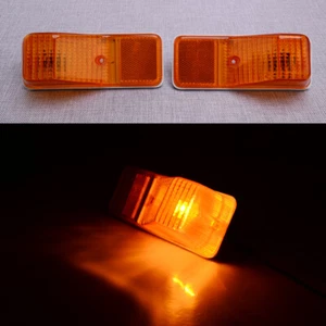 1Pair Door Side Marker Light Fit for Nissan UD 1800 2300 2600 3300 1995-2010 ut - Picture 1 of 4