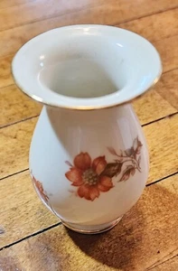 Vtg Jaeger & Co Vase PMR Bavaria Germany 2.5 Inch Tall Gold Trim Mini Bud Vase - Picture 1 of 5