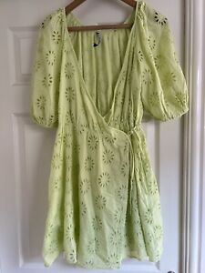 Zara Embroidered Dress Size Medium Cotton Lined Wraparound Puff Sleeve NEW