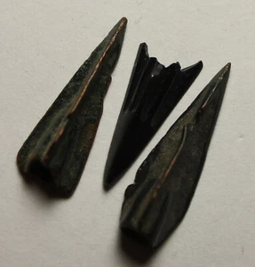 Lot 3 Rare genuine ancient Celtic Greek Scythian triple blade intact arrowheads - Picture 1 of 3