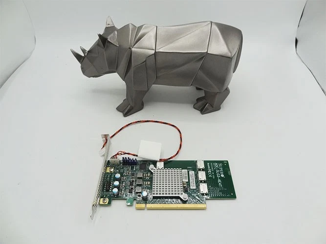 SuperMicro AOC-SLG3-4E4T 4 Port Gen-3 Internal NVMe HBA - Image 1 of 1