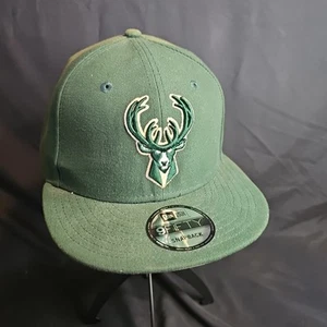 Milwaukee Bucks New Era Green Adjustable Strapback Hat Cap - Picture 1 of 7