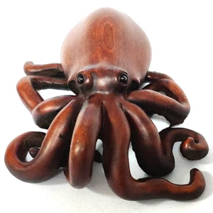 ST018 - 7* 5.5 *2.5 CM Carved Boxwood Carving Figurine - Beautiful Octopus - Picture 1 of 8