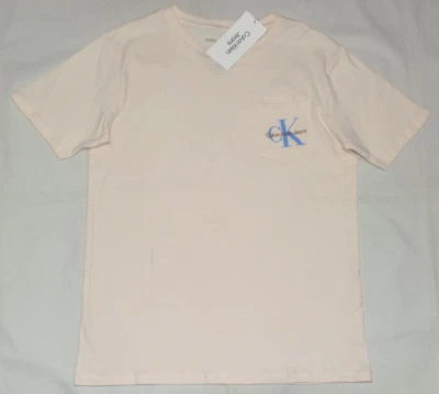 Calvin Klein Jeans Boys' 100% Cotton Pocket T-Shirts Silver Peony S (8) New - Image 1 of 4