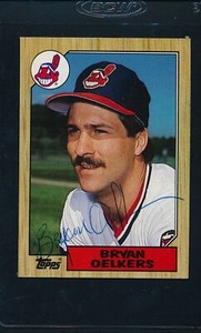 1987 Topps #77 Bryan Oelkers Indians Signed Auto *44334