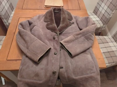 Abrigo de piel de oveja real para hombre de Lakeland talla grande o 52  Foto 1 de 4
