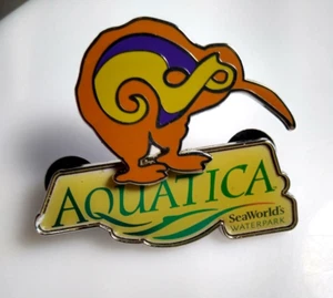 Seaworld Kiwi Bird Aquatica Waterpark Pinback Enamel Badge Pin Vintage Scarce - Picture 1 of 2