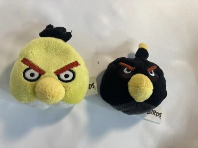 Angry Birds 3" Mini Plush Bean Bag Black Bomb Bird, Yellow  Chuck  2011 - Image 1 of 3