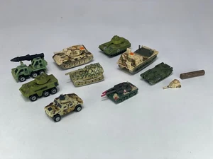 Funrise Micro Máquinas Lote de 9 Tanques Militares Lanzacohetes Humer APC y Piezas - Imagen 1 de 19