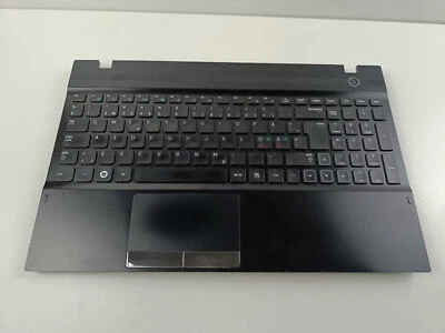 Samsung NP305V5A Palmrest with Touchpad and Keyboard BA75-03215H - Image 1 of 2