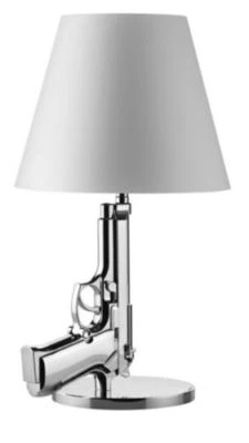 Lámpara de mesa moderna pistola de noche pistola pantalla lámpara chapado en oro plateado Foto 1 de 4