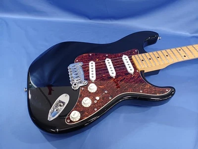 G&L LEGACY TRIBUTE electric guitar - Image 1 of 4