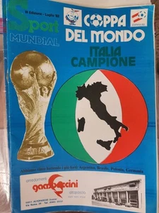 Vtg. 1982 FIFA World Cup Magazine Italian Featuring Paolo Rossi - Picture 1 of 5