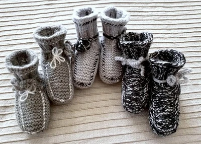3x Handgestrickte warme kuschelige Baby-Socken Kinder Strickschuhe Schlafsocken - Bild 1 von 4