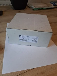 ALLEN-BRADLEY 1492-PF4B CAJA DE BLOQUE DE TERMINALES 50 APAGADO NUEVO STOCK - Imagen 1 de 9