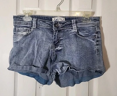 Y2k LEI Ashley Low Rise  Stretchy Shorts Womens Juniors Size 9  - Image 1 of 4