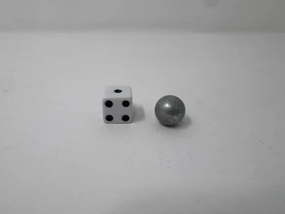 Mouse Trap Board Game Replacement Parts Marble and Die - Image 1 of 2