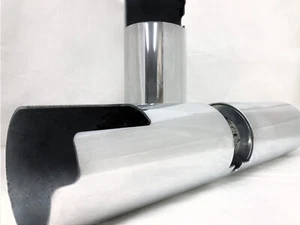 Cubierta de horquilla BATRIDE Harley Softail Standard / Street Bob M8 a partir de 2018 aluminio alto brillo - Imagen 1 de 4