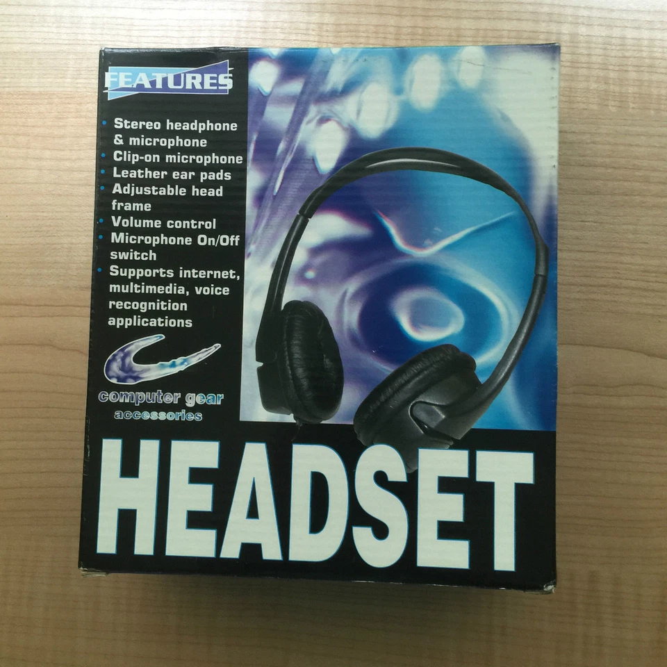 Computer Gear (24-1500) Headset with Clip-on Microphone - Image 1 of 1
