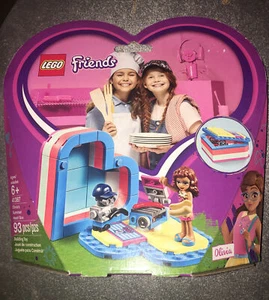 LEGO FRIENDS # 41387  Olivia's Summer Heart Box - NEW - Hot Dog Grill Robot - Picture 1 of 2