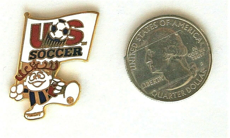 PIN PATROCINADOR DE FÚTBOL DE EE. UU. COPA DEL MUNDO HAWAIANO PUNCH MAN 1994/ Foto 1 de 2