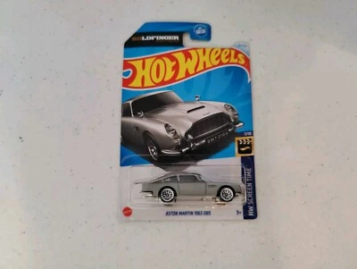 Aston Martin 1963 DB5 2024 Hot Wheels * James Bond * Tiempo de pantalla 7/10 ENVÍO GRATUITO Foto 1 de 4