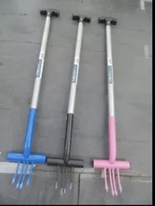 Ragwort Fork heavy duty Perry Equestrian pink - Picture 1 of 6