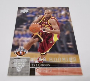 Taj Gibson ROOKIE 2009 Chicago BULLS Upper Deck # 210 NBA Basketball Card