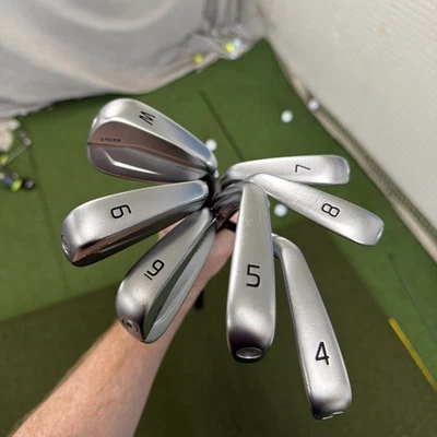 Ping i59 Iron Set 4-PW RH Regular Flex Graphite  - Image 1 of 4
