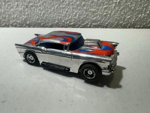 Tyco ‘57 1957 Chevy Bel Air Curve Hugger Chassis Chrome Pink Flames HO Slot Car - Picture 1 of 6