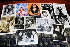 LOTTO FOTO STUDIO PRODUZIONE HOLLYWOOD STELLE DEL CINEMA ORIGINALI ANNI 40 #8 - Foto 1 di 6