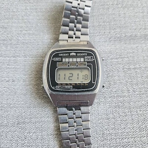 Vintage Digital Orient Watch H748102 40 - Picture 1 of 11