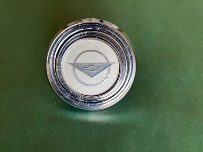 Botón de bocina central del volante Chevrolet Corvair (GM 765913) 1961 1962 1963 Foto 1 de 4