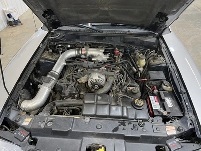 Ford Mustang GT 1998 motor 4,6 sin carga central 117.070 millas Foto 1 de 4