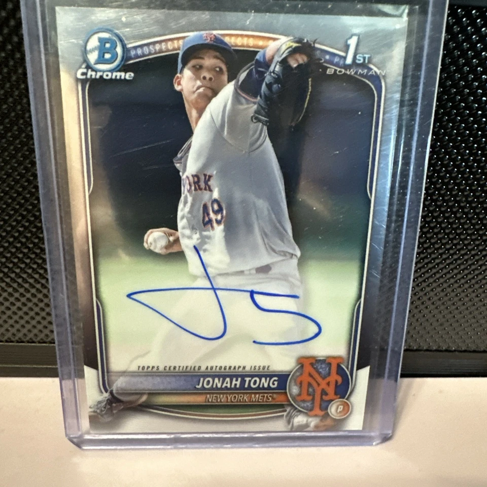 RARE TOP PROSPECT 2025 1st Bowman Jonah Tong Chrome Auto #CPA-JTO Mets - Image 1 of 1
