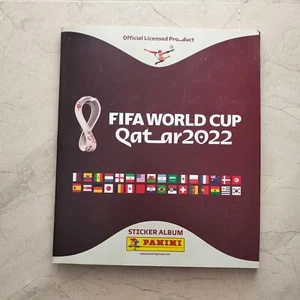 PANINI FIFA WORLD CUP QATAR 2022 ALBUM + TODOS LOS CROMOS PEGADOS - Imagen 1 de 8