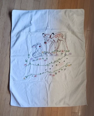 Toalla colgante de pared vintage bordada a mano para bebé BAMBI THUMPER 34x26 Foto 1 de 4